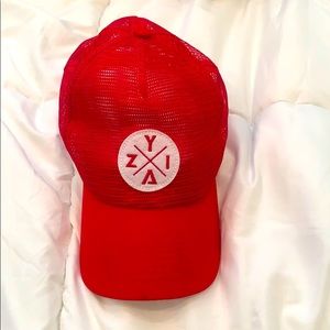 Red zyia x mesh hat